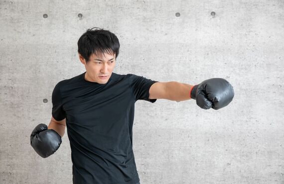 健康的なダイエットを筋トレで実現したい方へ | 横須賀にて丁寧な指導を行うキックボクシングジム 野本塾